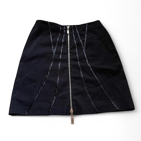 Cache Dresses & Skirts - VTG y2k Whimsigoth Cache Mini Skirt Womens 4 Black Zipper Lip Service Style Goth